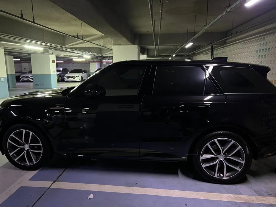 Land Rover Range Rover Sport 2025 из KR, фото 8