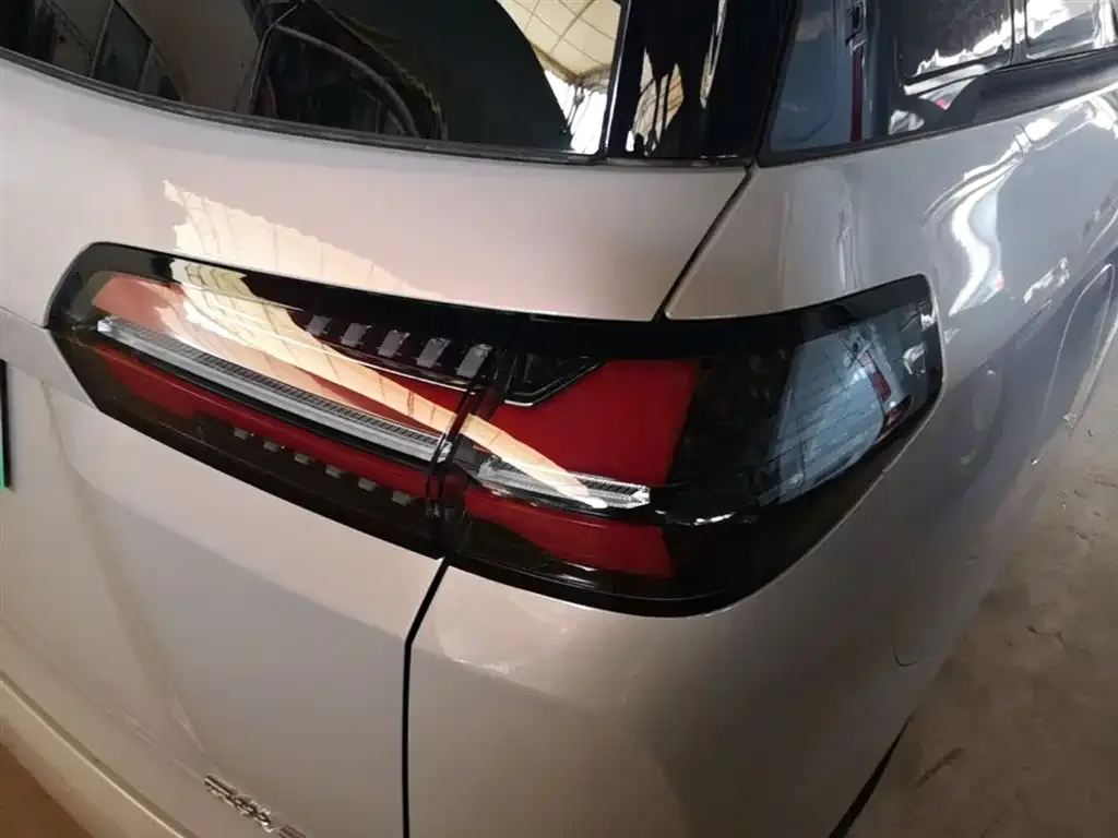 Wuling Starlight 730 New Energy 2025 из CN, фото 4
