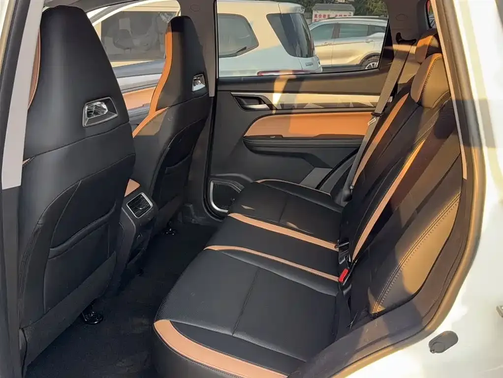 Geely Haoyue PRO 2025 из CN, фото 8