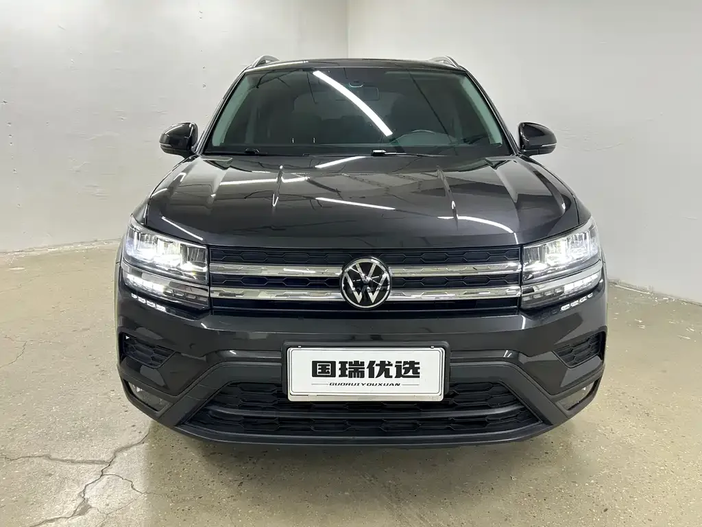Volkswagen Tharu — фото 5