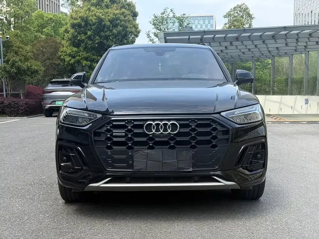 Audi Q5L 2023 из CN, фото 9
