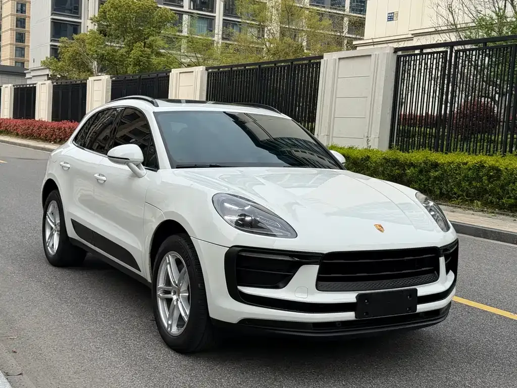 Porsche Macan — фото 10