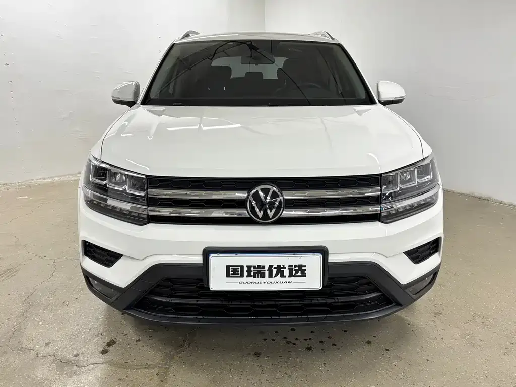 Volkswagen Tharu — фото 4