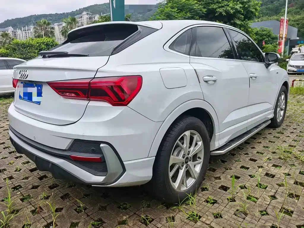 Audi Q3 Sportback — фото 6