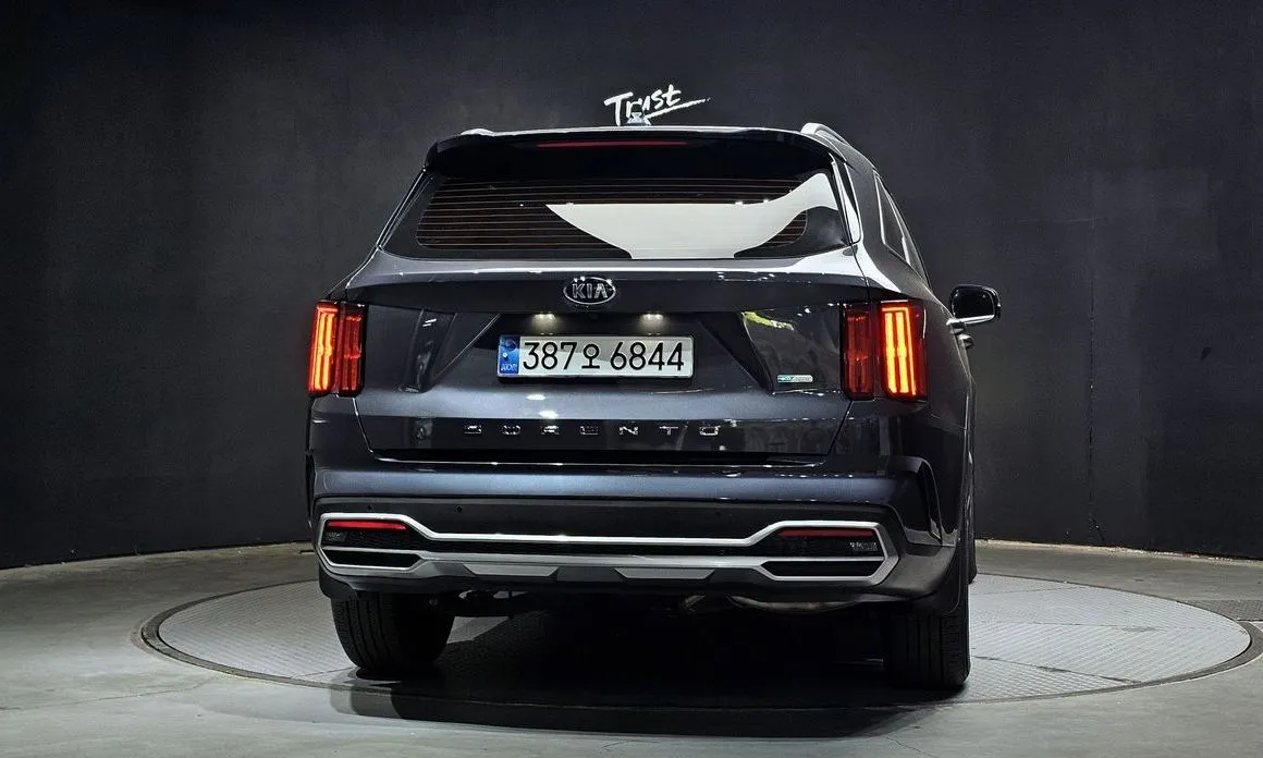 Kia Sorento — фото 2
