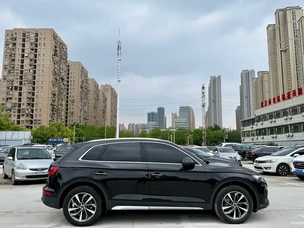Audi Q5L 2025 из CN, фото 6