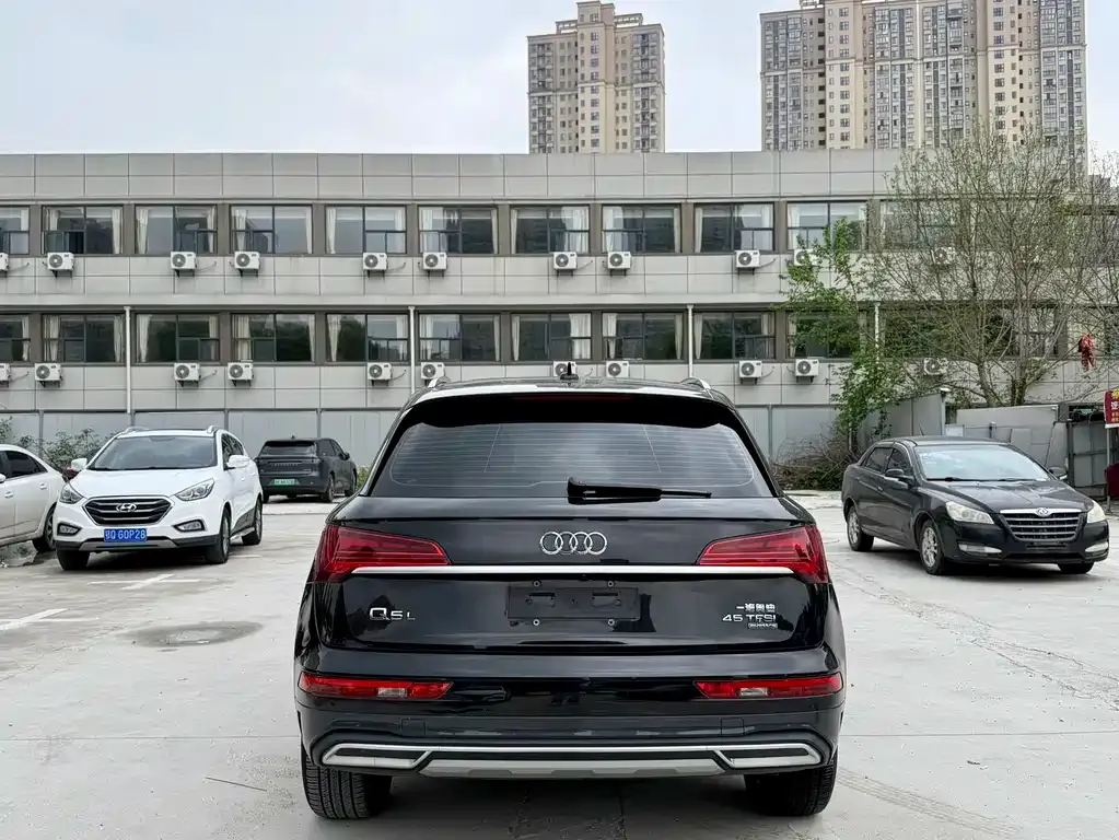Audi Q5L 2025 из CN, фото 7