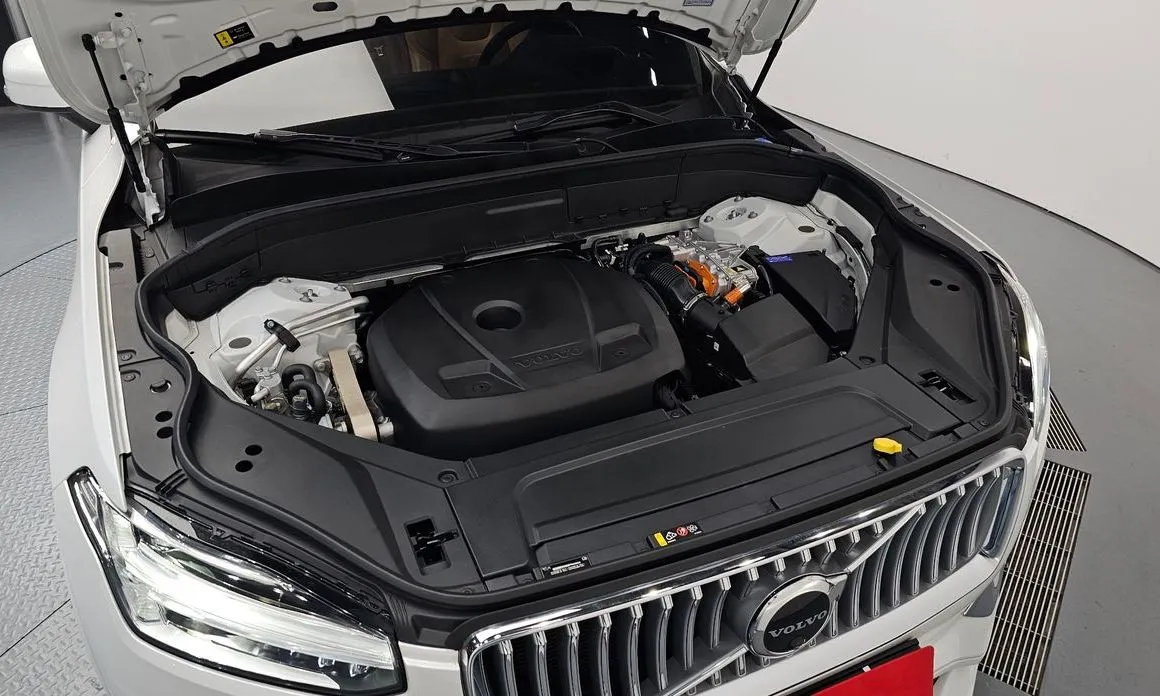 Volvo XC90 2024 из KR, фото 4