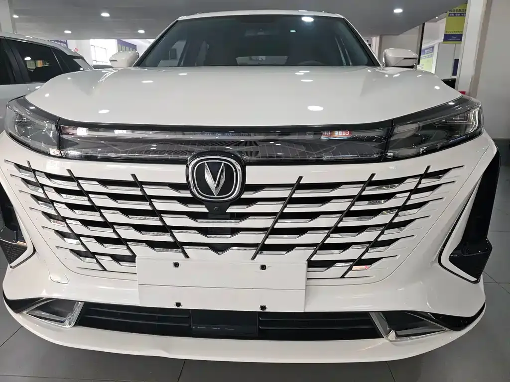 Changan CS75PLUS — фото 7