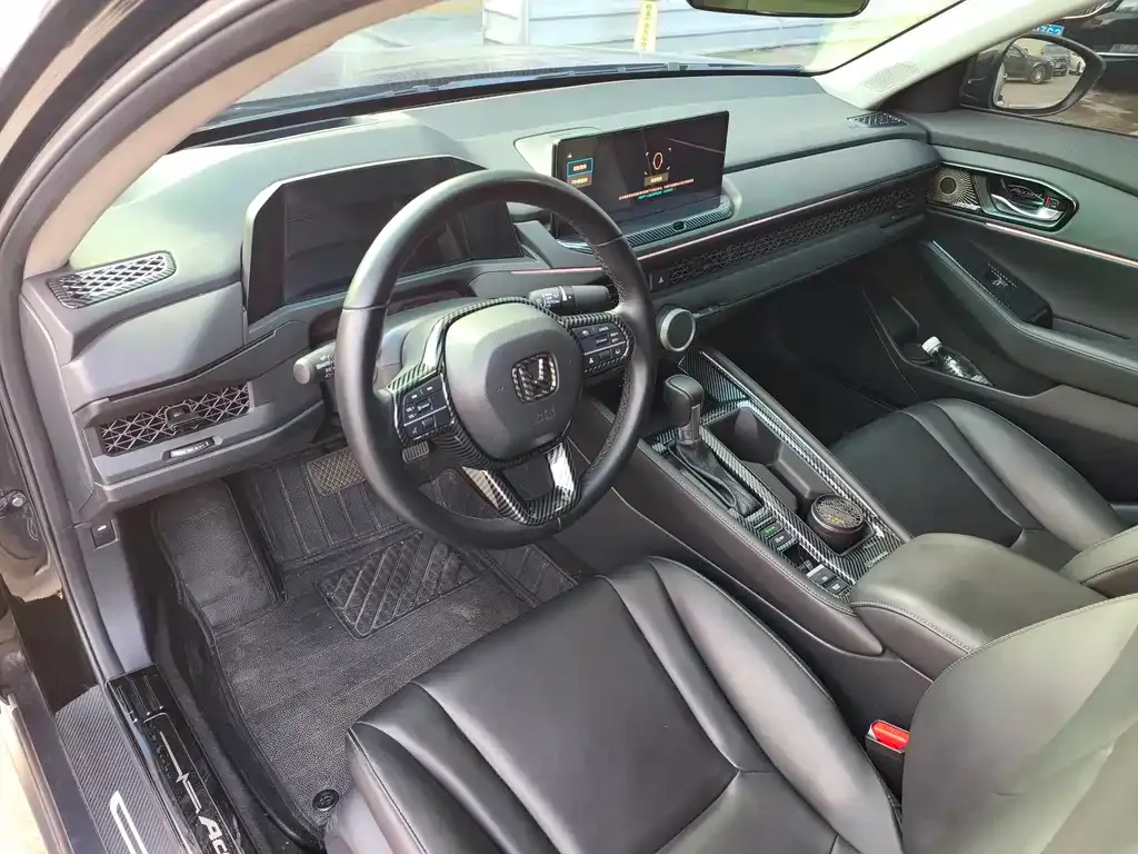 Honda Accord — фото 2