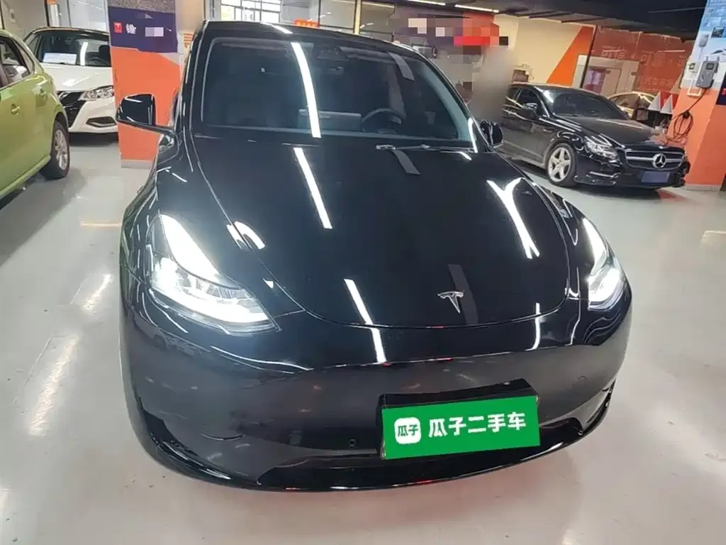Tesla Model Y — фото 6