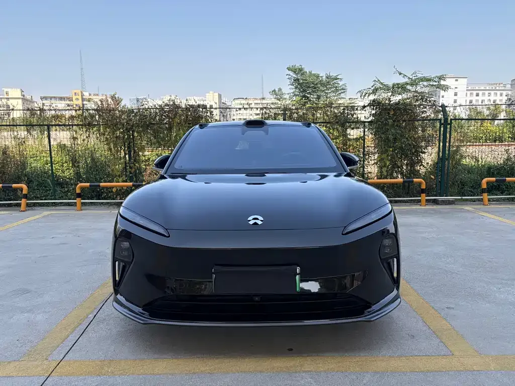NIO ET5T — фото 1