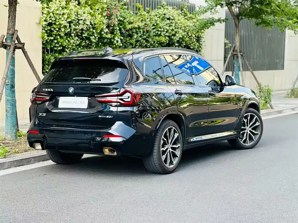 BMW X3 — фото 9