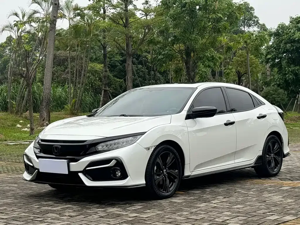 Honda Civic — фото 1
