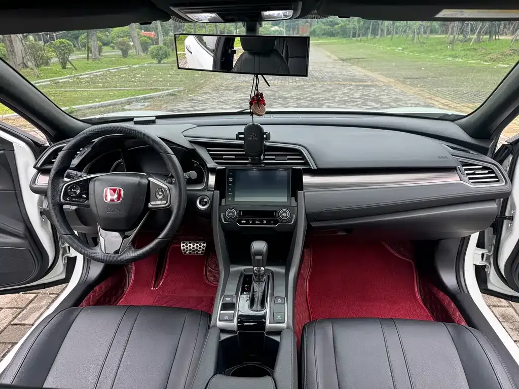 Honda Civic — фото 5