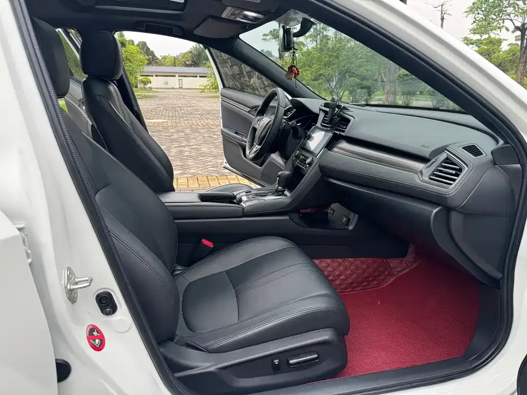 Honda Civic — фото 4
