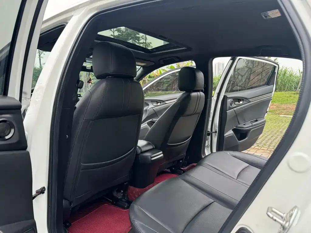 Honda Civic — фото 2