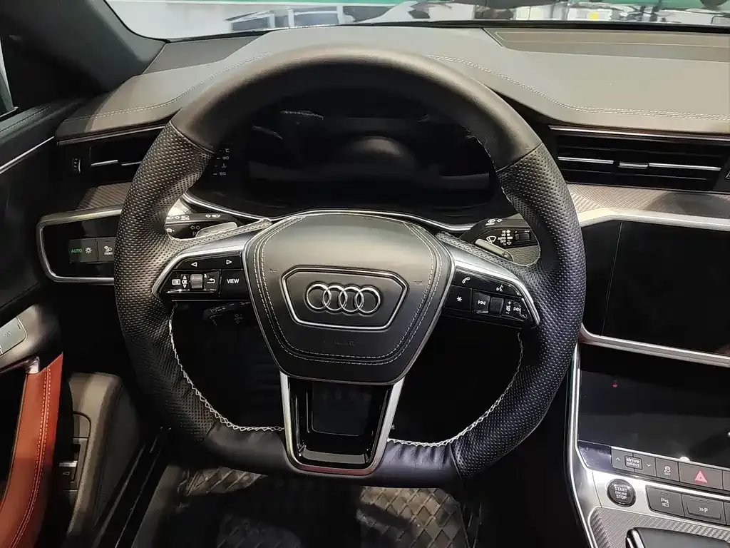 Audi A7L — фото 4