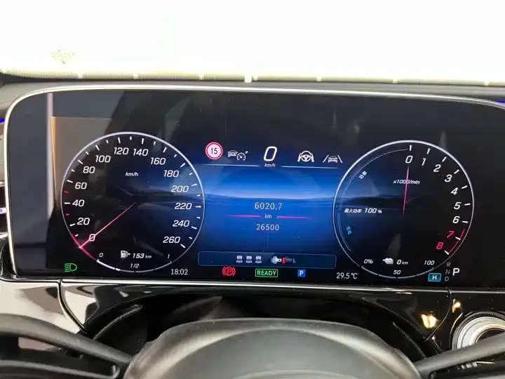 Mercedes-Benz E-Class New Energy — фото 3