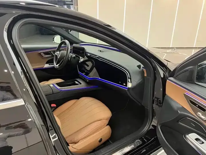 Mercedes-Benz E-Class New Energy — фото 7