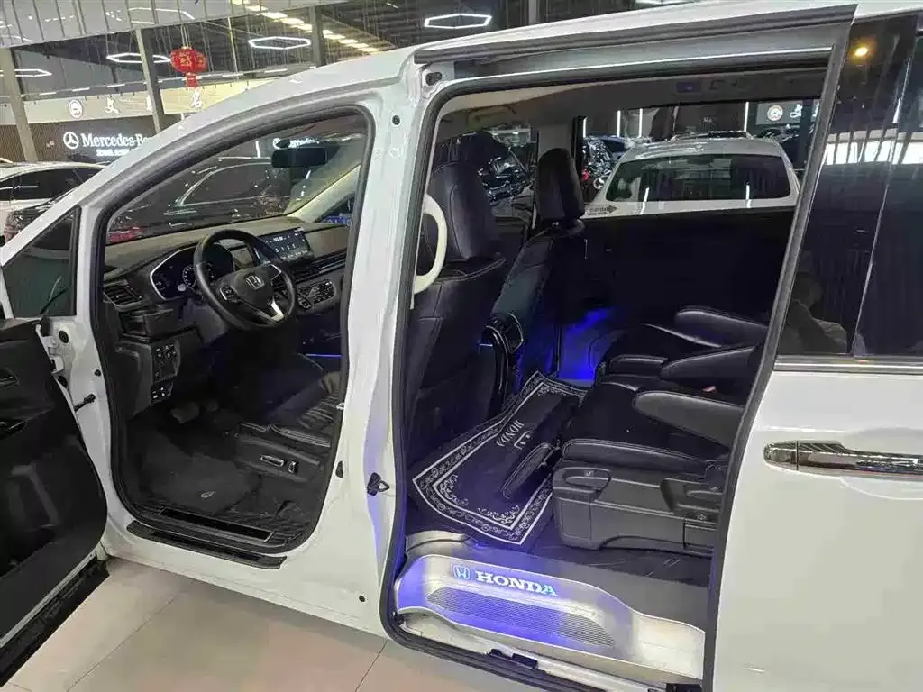 Honda Odyssey 2024 из CN, фото 6