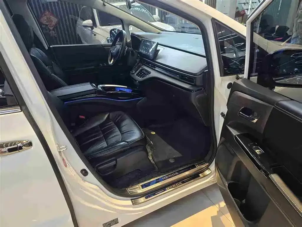 Honda Odyssey 2024 из CN, фото 5