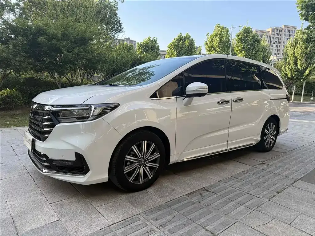 Honda Odyssey 2024 из CN, фото 8