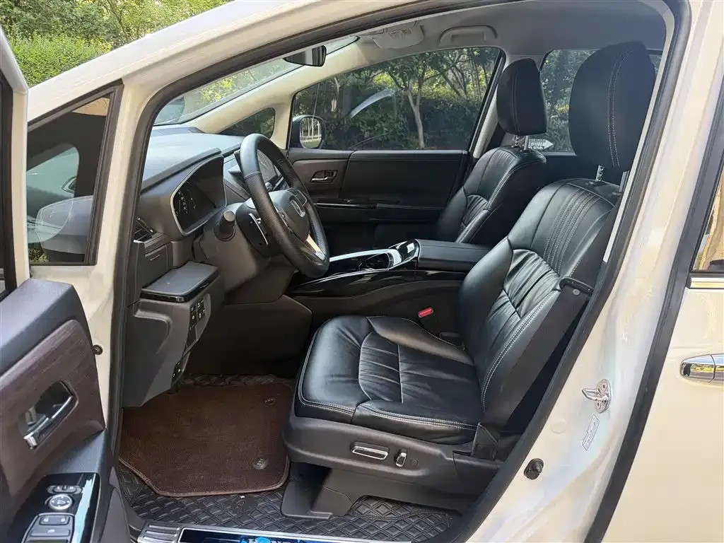 Honda Odyssey 2024 из CN, фото 3