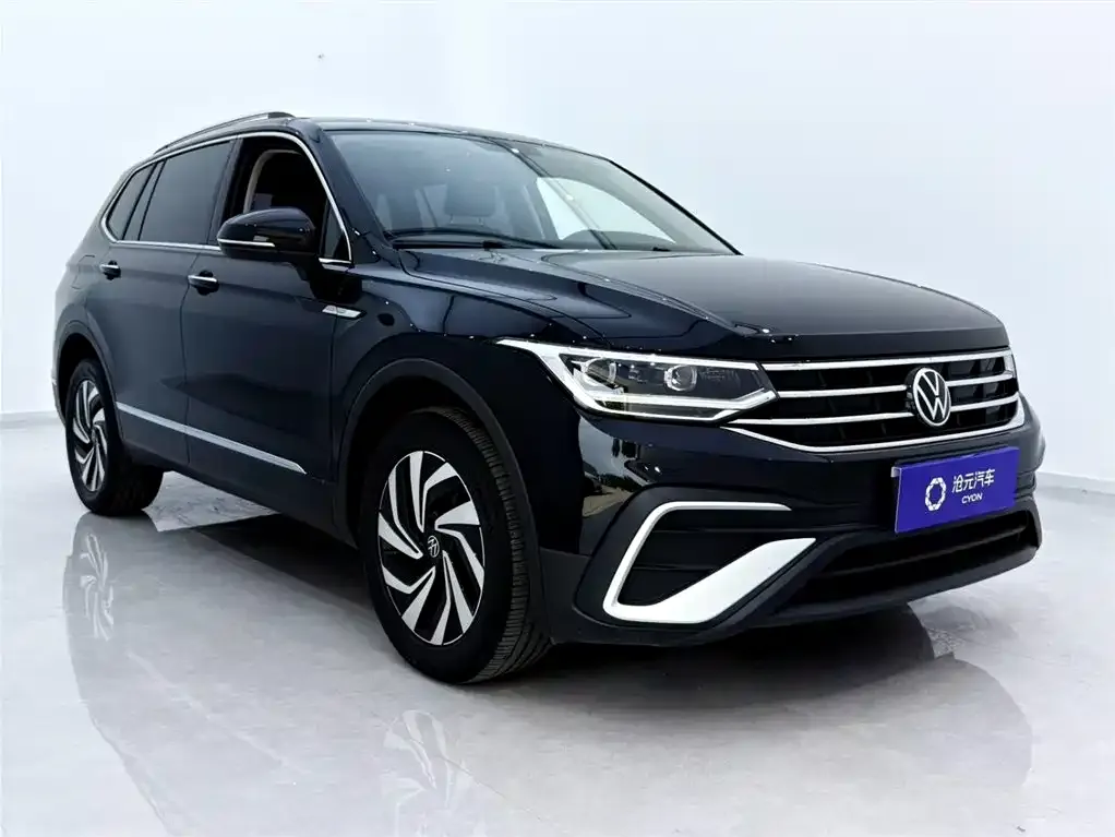 Volkswagen Tiguan L 2022 из CN, фото 2