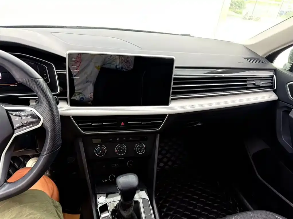 Volkswagen Tiguan L 2022 из CN, фото 10