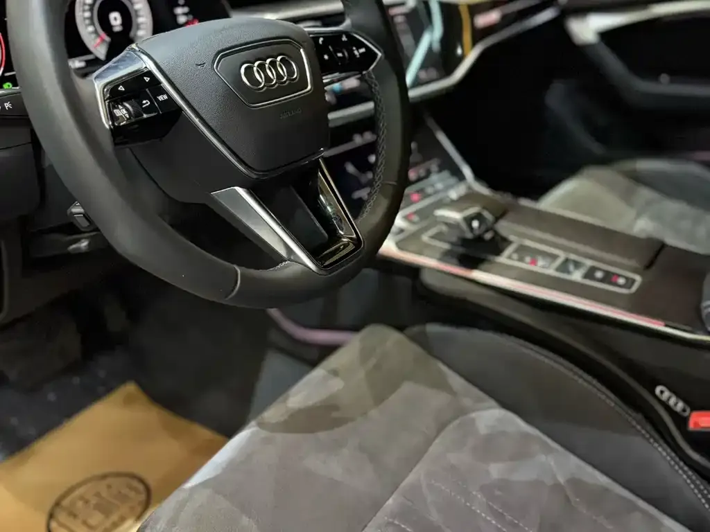 Audi A6L 2021 из CN, фото 2