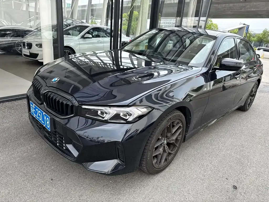 BMW 3 Series — фото 1