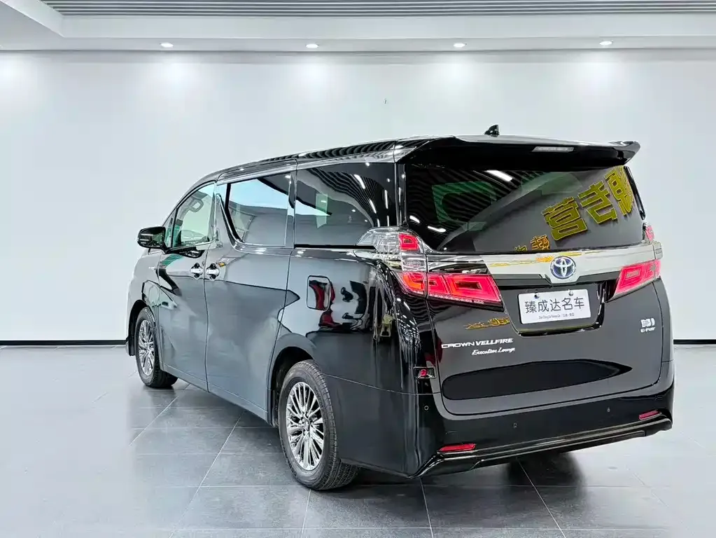 Toyota Vellfire 2022 из CN, фото 5