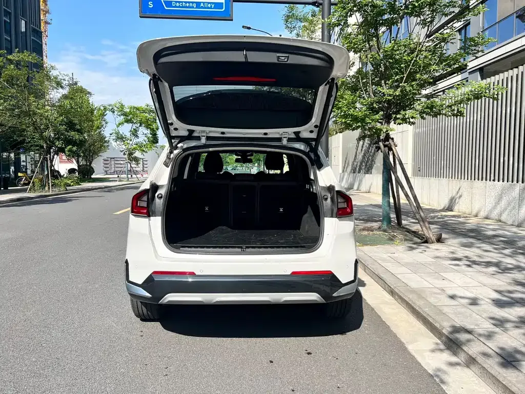BMW X1 2024 из CN, фото 8