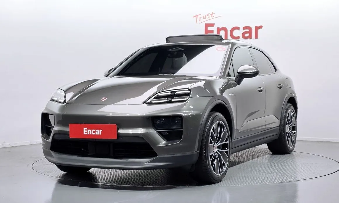 Porsche Macan — фото 1
