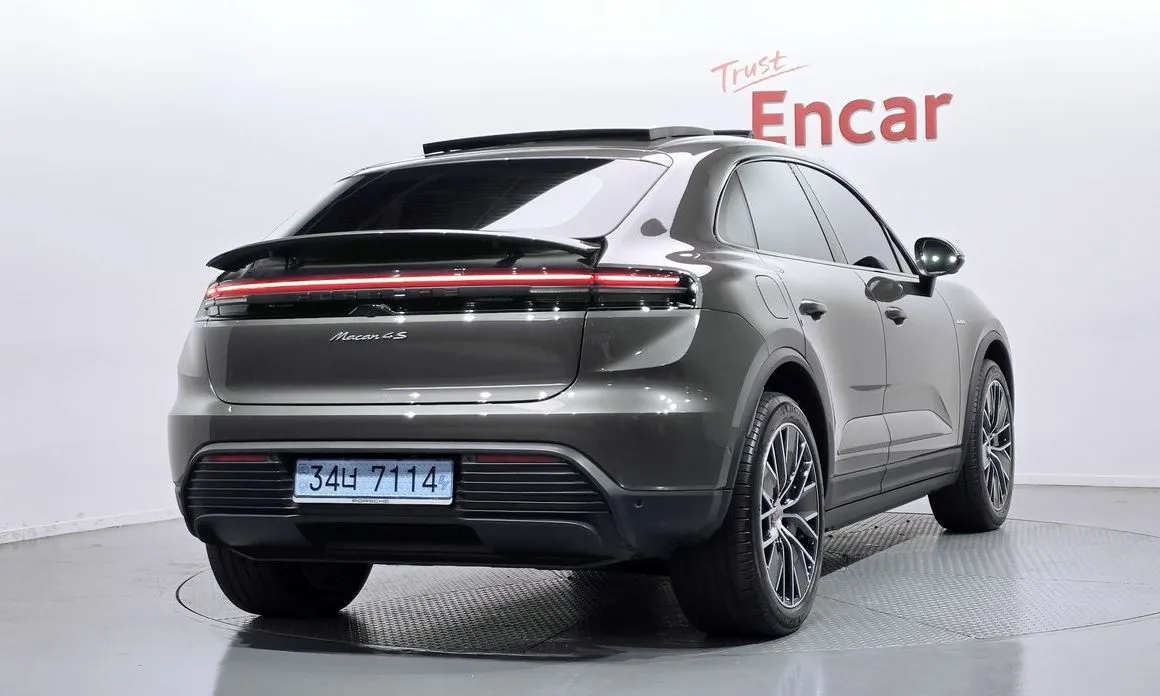 Porsche Macan — фото 4