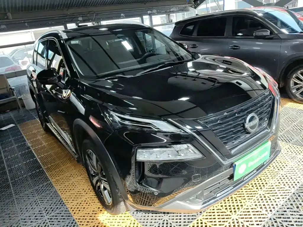Nissan X-Trail — фото 4