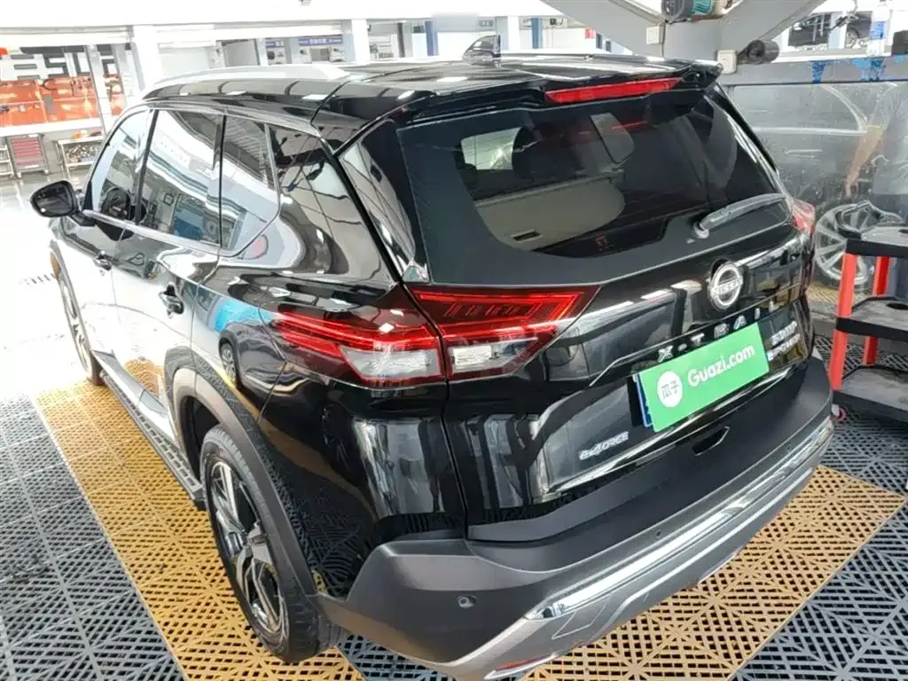 Nissan X-Trail — фото 10