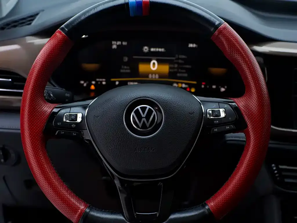 Volkswagen Tharu — фото 9
