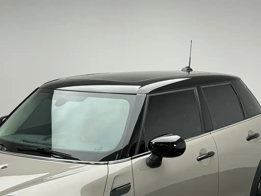 MINI Cooper (3-door) 2021 из CN, фото 3