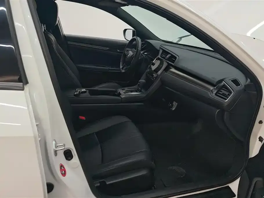 Honda Civic — фото 5