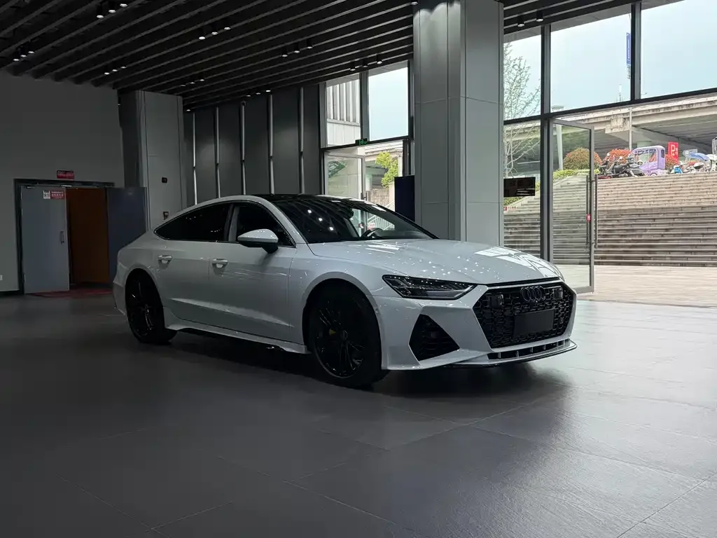 Audi A7 2022 из CN, фото 10