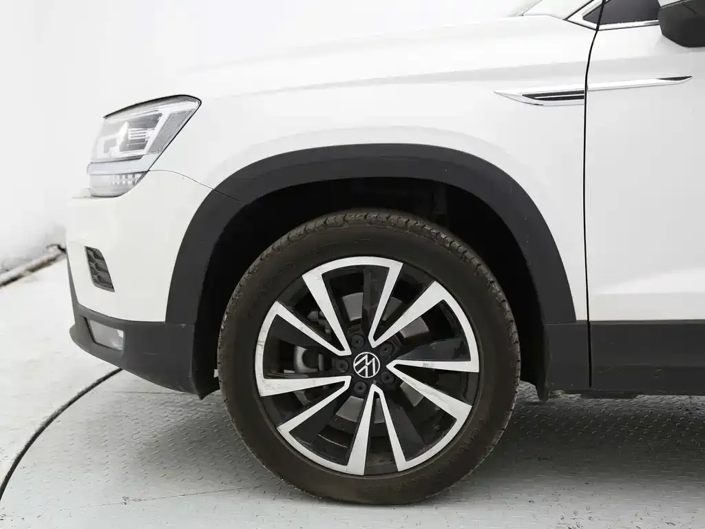 Volkswagen Tharu — фото 5
