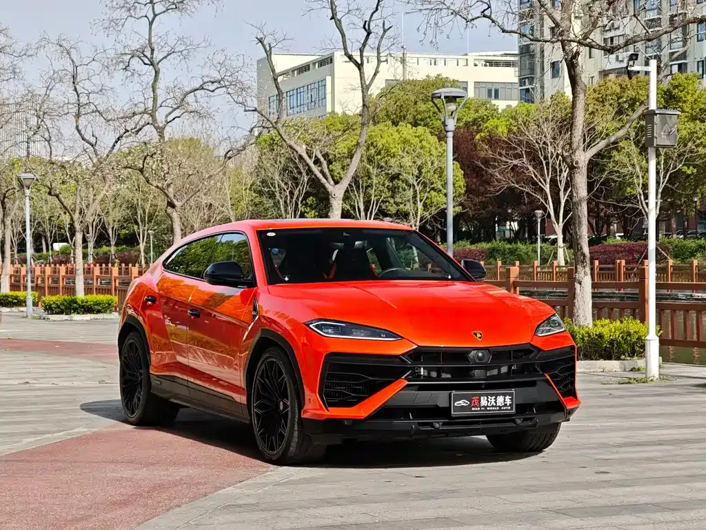 Lamborghini Urus SE 2026 из CN, фото 8