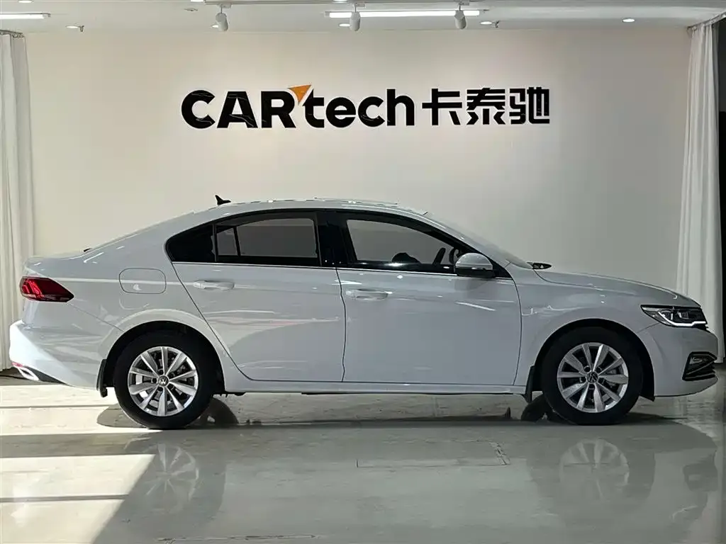 Volkswagen Bora 2021 из CN, фото 6