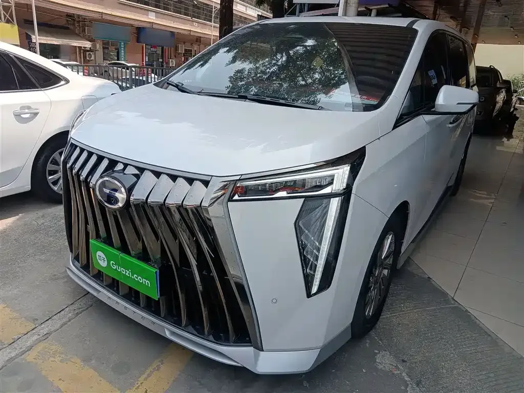 GAC Motor Trumpchi M8 — фото 10