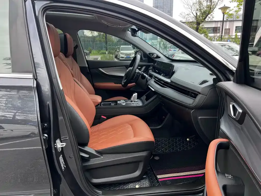 Chery Tiggo 8 PLUS — фото 7