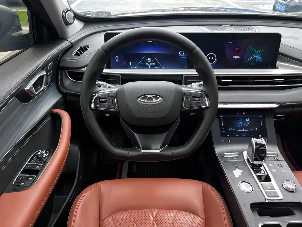 Chery Tiggo 8 PLUS — фото 6