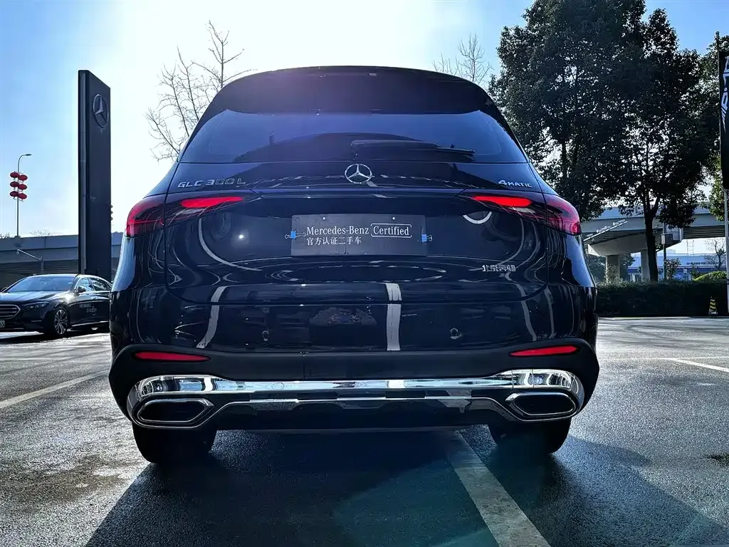 Mercedes-Benz GLC — фото 6