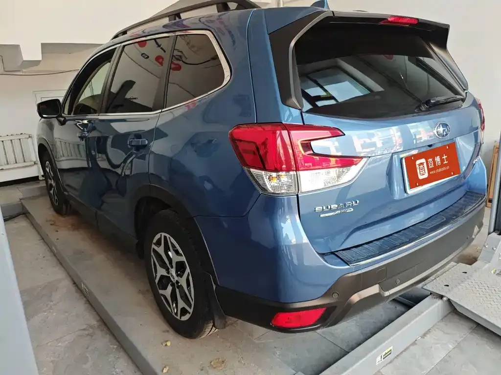 Subaru Forester 2022 из CN, фото 3